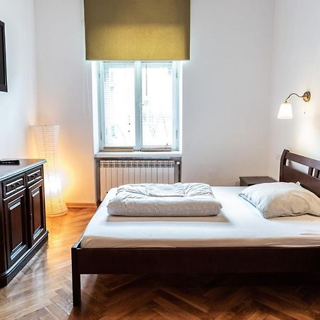 Apartament Cafe Belg Częstochowa Extérieur photo