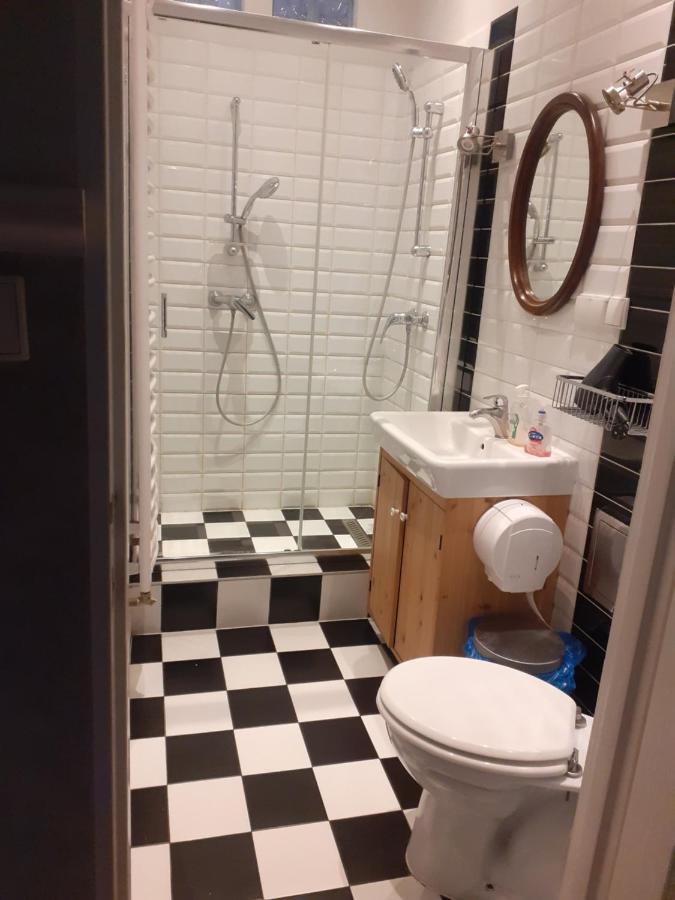 Apartament Cafe Belg Częstochowa Extérieur photo