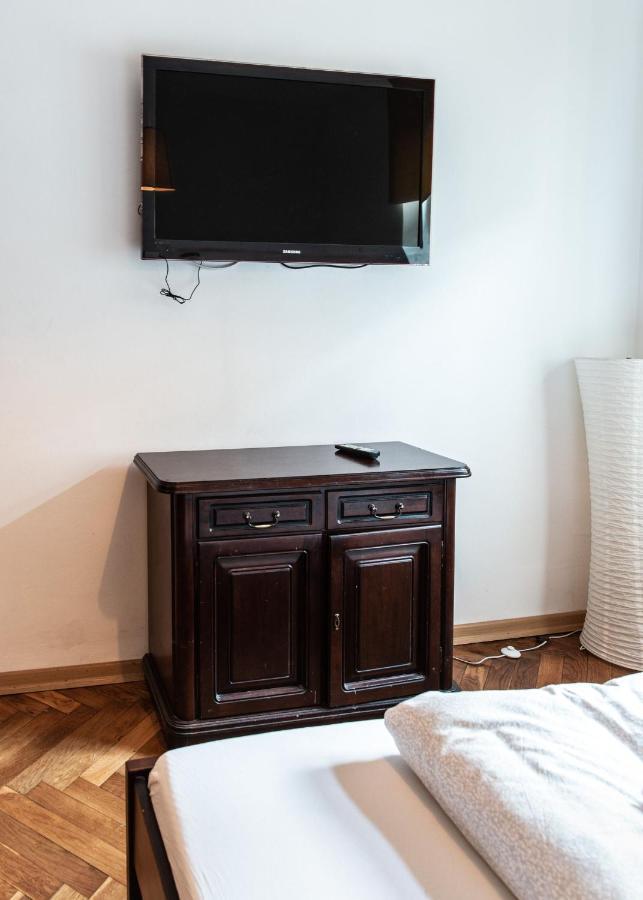 Apartament Cafe Belg Częstochowa Extérieur photo