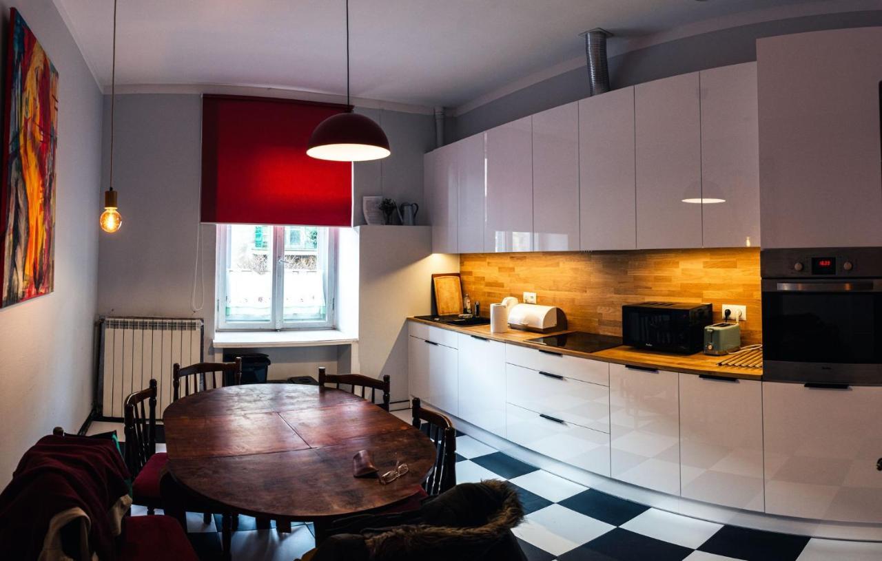 Apartament Cafe Belg Częstochowa Extérieur photo